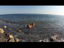 TRAVEL SHOW ASS CONDUCTOR - Sasha Bikeeva en Rusia. Mar Negro, playas salvajes