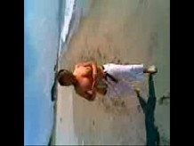 Justine Adams en topless en Papamoa Beach 1