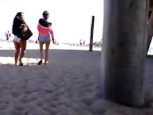 dos niñas, en, playa