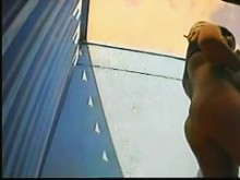 Video de voyeur en el vestidor de playa protagonizado por una chica caliente