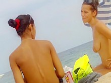 voyeur topless playa grandes tetas naturales video