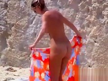 Playa nudista rubia tetona caliente