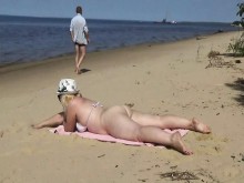 Conocido de una milf - mamada en la playa