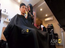 ModelMedia Asia-Barber Shop Bold Sex-Ai Qiu-MDWP-0004-Mejor video porno original de Asia