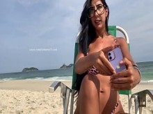 CHAT PRIVADO EN VIVO EN LA PLAYA - EXHIBICIONISMO PÚBLICO &sol; Renatinha Mello