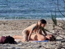Sexo en la playa - Hot and apasionado - Squirting: 7.40, 13.25 ???? Video filmado con mi nuevo teleobjetivo ????