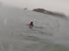 Latina gordita con un gran culo en la playa. Porno casero