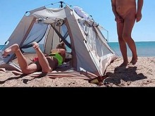 Sexo en la playa con un extraño