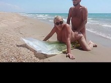 A la mierda mi madrastra en la playa