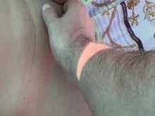 Masturbación mutua ???????? en la carpa abierta ⛺️ en el público desnudo ????????beach en España. Nude Milf????????