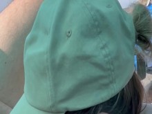 Fuimos a la playa nude???? ????️ y ella me dio un mamada. Me corrí en su boca????. Mi dulce milf