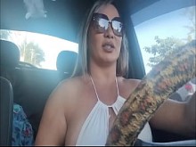 Se suponía que sería un paseo post-entrenamiento por la playa nudista. Bianca Naldy.