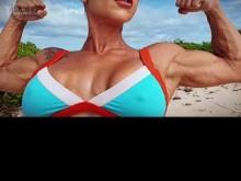 Flexiones y flexión de pecho en la playa