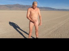 Bustin un loco en la playa