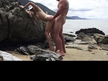 Diversión del domingo en la playa