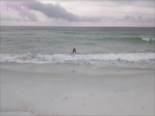 Vista previa extendida de la playa pública Sea Nympho