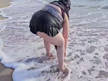 Chico mete su lengua profundamente en mi coño grande y gordo después de la playa-BBW SSBBW, rostro sentado, creampie, pov