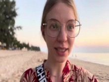 Pasearte por la playa con correa ????