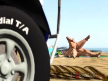 Morena cachonda y caliente tiene sexo apasionado en la playa