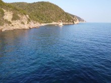 SEXY Surf Girl Spying Adventure desde un dron # Chica desnuda caliente en vistas fantásticas