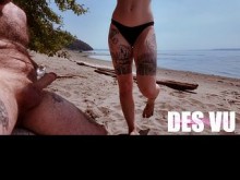 MANO EN LA PLAYA: casi se marcha pero cambió de opinión | masturba la polla de un extraño sobre sus pies en público