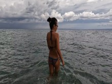 Magia de una PLAYA NUDISTA salvaje # Totalmente DESNUDO en la belleza submarina